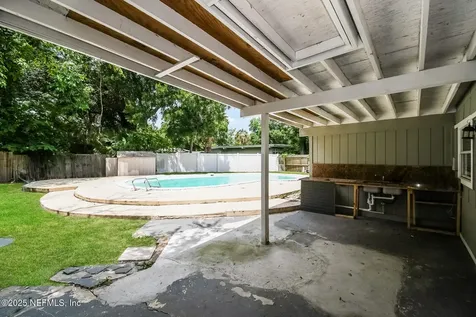 6327 Elise Drive Jacksonville FL 32211