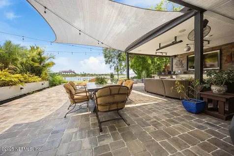 914 Rio Street Johns Drive Jacksonville FL 32211