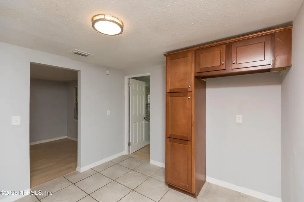 3303 Jones Street Jacksonville FL 32206