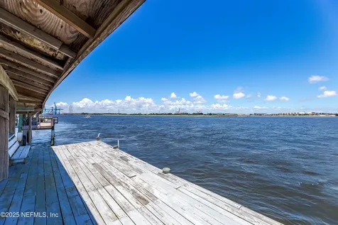 4957 Motor Yacht Drive Jacksonville FL 32225