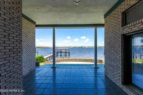 4957 Motor Yacht Drive Jacksonville FL 32225