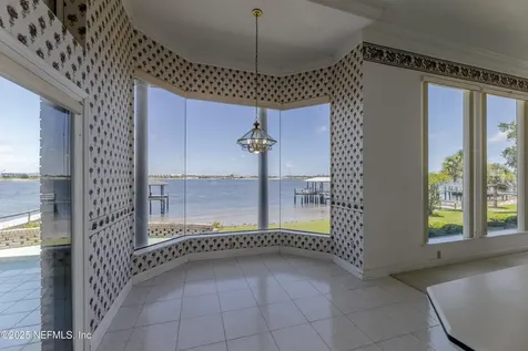 4957 Motor Yacht Drive Jacksonville FL 32225