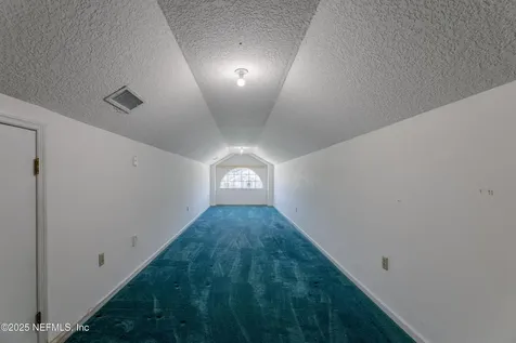 4957 Motor Yacht Drive Jacksonville FL 32225