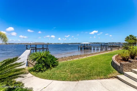4957 Motor Yacht Drive Jacksonville FL 32225