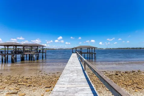 4957 Motor Yacht Drive Jacksonville FL 32225