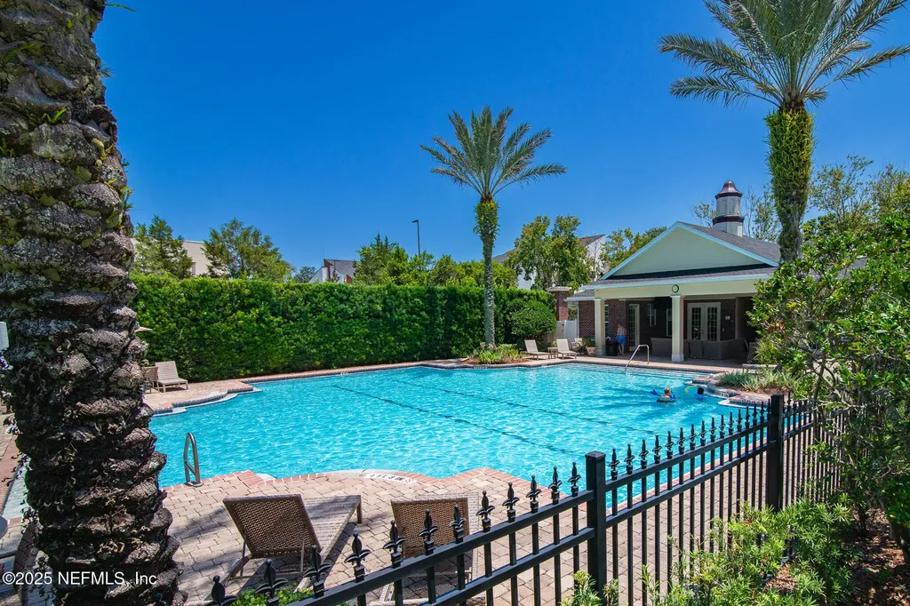 4480 Deerwood Lake Parkway Jacksonville FL 32216