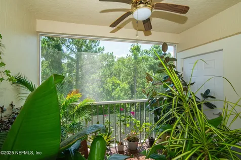 4480 Deerwood Lake Parkway Jacksonville FL 32216