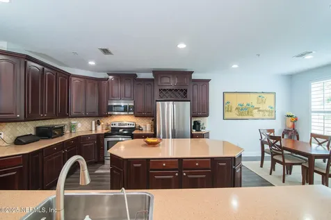 4480 Deerwood Lake Parkway Jacksonville FL 32216