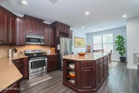 4480 Deerwood Lake Parkway Jacksonville FL 32216
