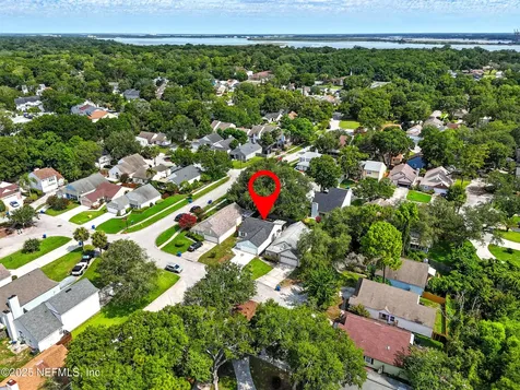 7733 Leesburg Drive S Jacksonville FL 32277