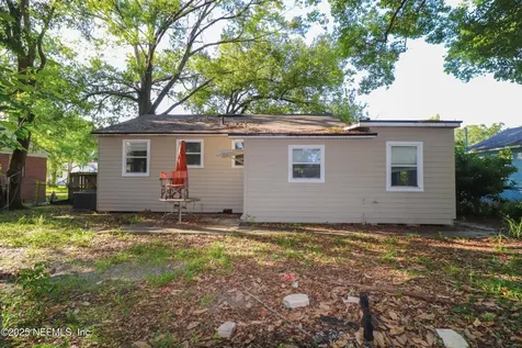 3390 Sheridan Road Jacksonville FL 32207