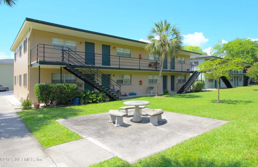 1920 Dean Road Jacksonville FL 32216
