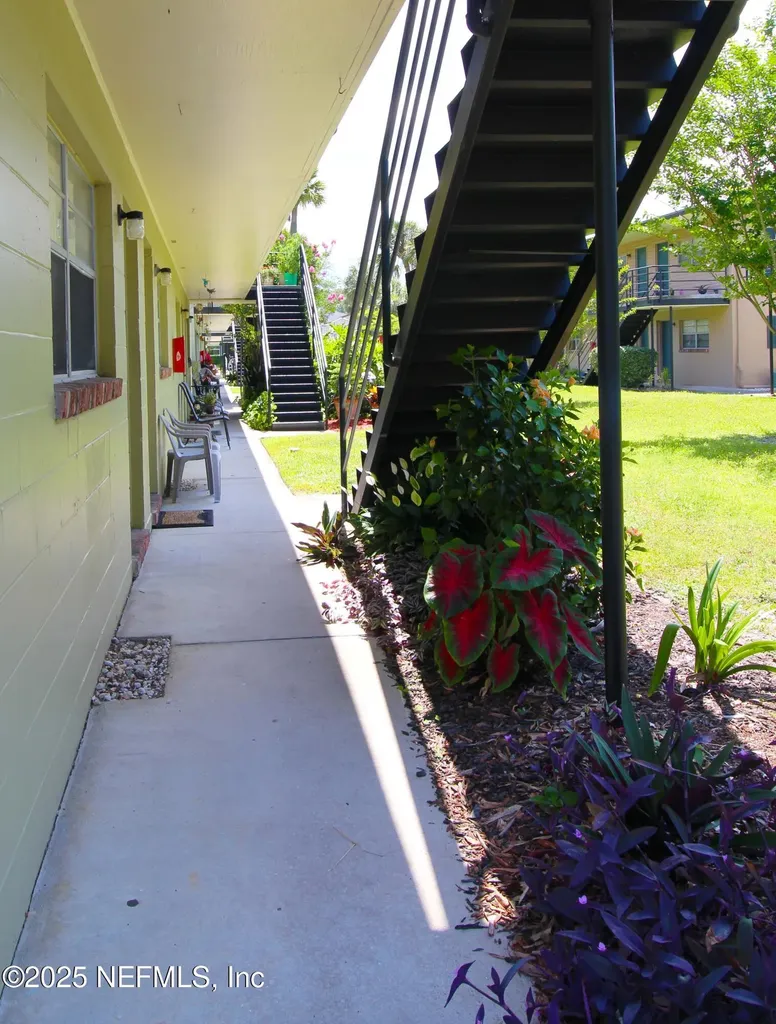 1920 Dean Road Jacksonville FL 32216