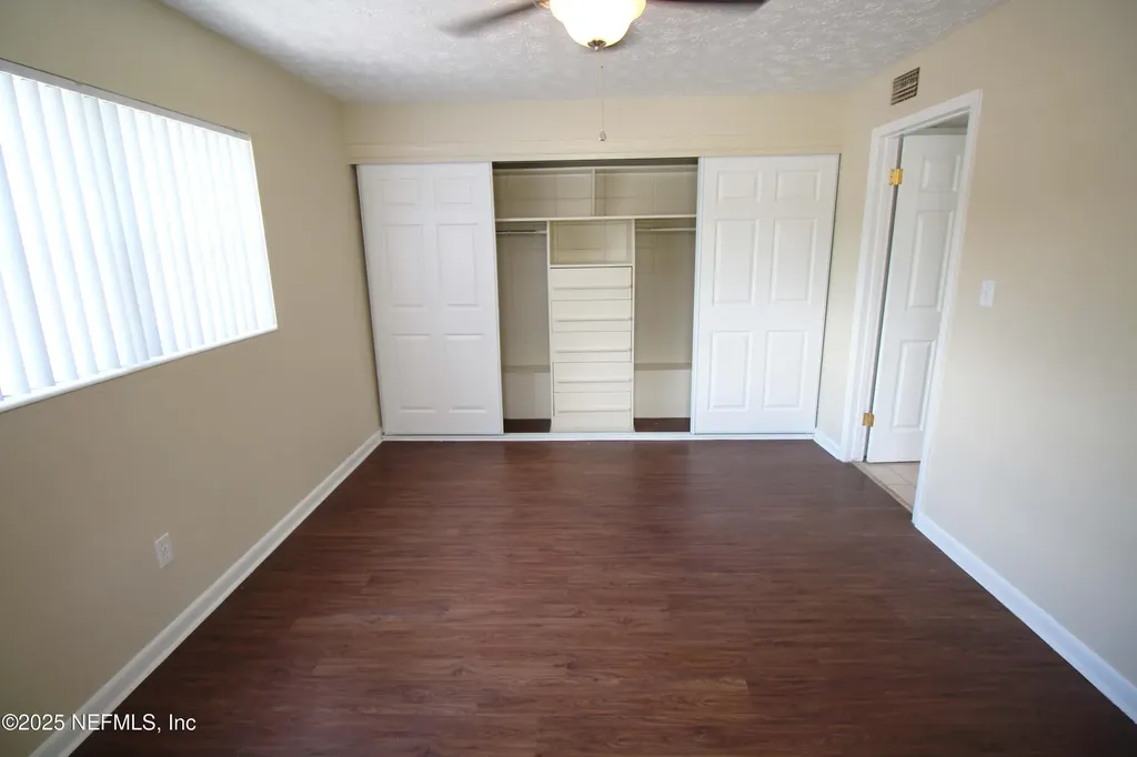 1920 Dean Road Jacksonville FL 32216