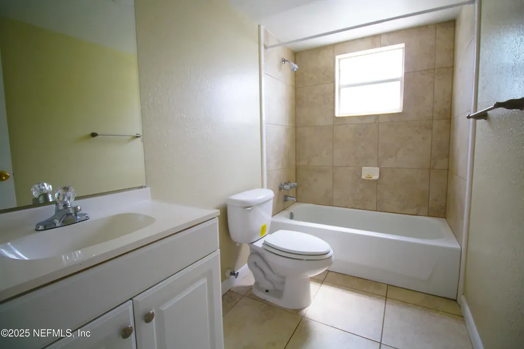 1920 Dean Road Jacksonville FL 32216