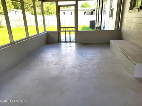 2247 Lou Drive W Jacksonville FL 32216