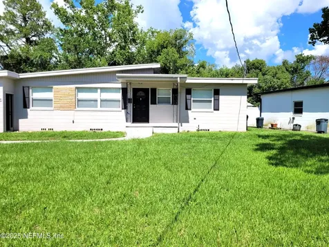 2247 Lou Drive W Jacksonville FL 32216