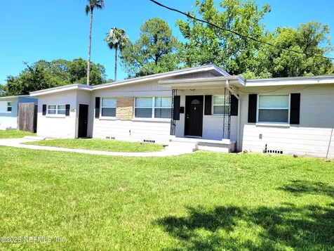 2247 Lou Drive W Jacksonville FL 32216