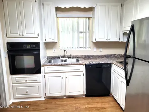 2247 Lou Drive W Jacksonville FL 32216