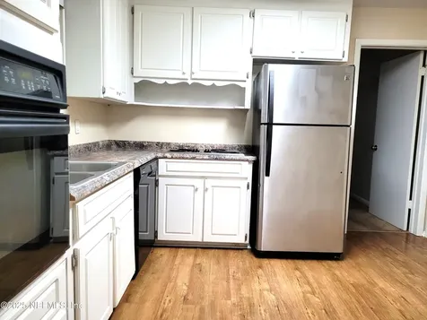 2247 Lou Drive W Jacksonville FL 32216