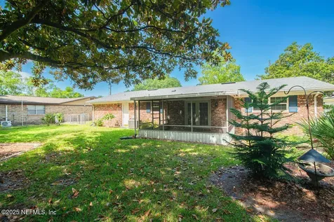 8701 Winchester Drive Jacksonville FL 32217