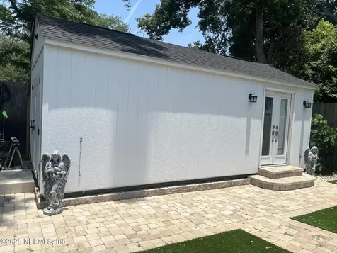 5713 Lake Lucina Drive N Jacksonville FL 32211