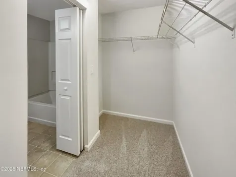 6848 Lake Mist Lane Jacksonville FL 32210