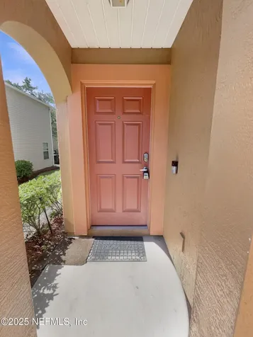 6848 Lake Mist Lane Jacksonville FL 32210