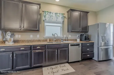 1867 Cinnabar Road Jacksonville FL 32246