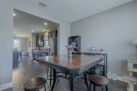 1867 Cinnabar Road Jacksonville FL 32246