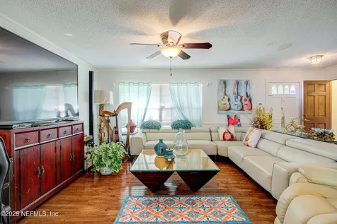 4302 Buck Point Road Jacksonville FL 32210