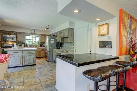 4302 Buck Point Road Jacksonville FL 32210