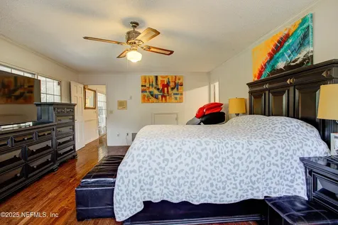 4302 Buck Point Road Jacksonville FL 32210