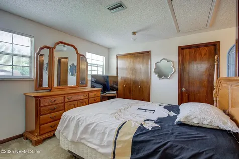 4302 Buck Point Road Jacksonville FL 32210