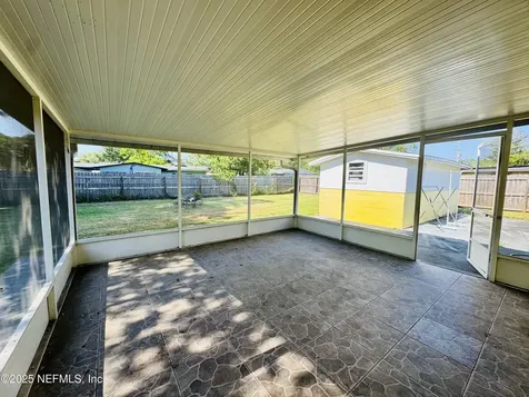 8027 Lourdes Drive S Jacksonville FL 32210