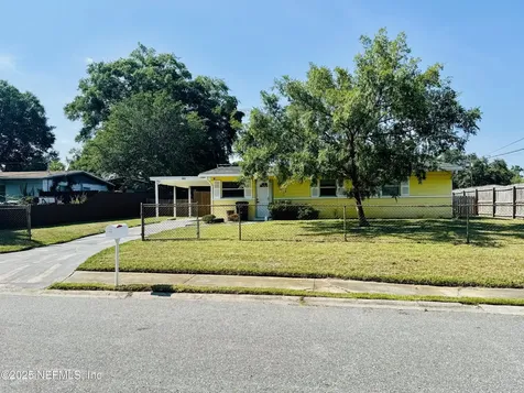 8027 Lourdes Drive S Jacksonville FL 32210