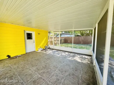 8027 Lourdes Drive S Jacksonville FL 32210