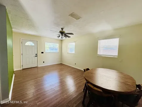 8027 Lourdes Drive S Jacksonville FL 32210
