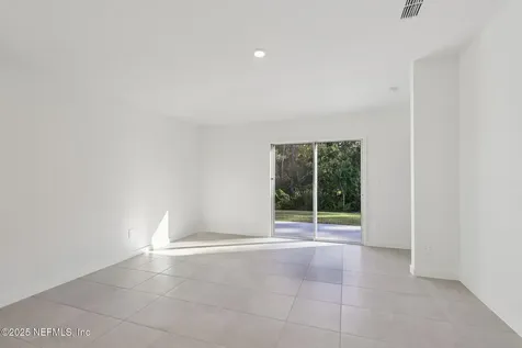 23 Dilly Court Palm Coast FL 32164