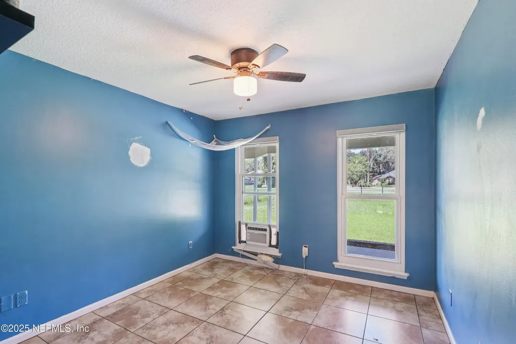 5592 Dianthus Street Green Cove Springs FL 32043