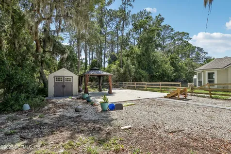 5592 Dianthus Street Green Cove Springs FL 32043