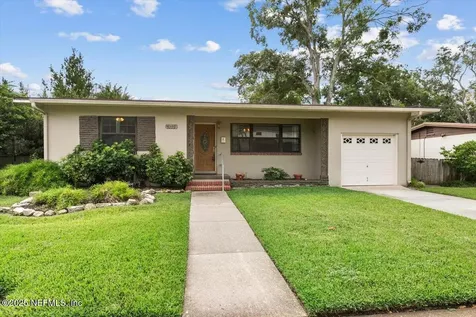4356 Demedici Avenue Jacksonville FL 32210