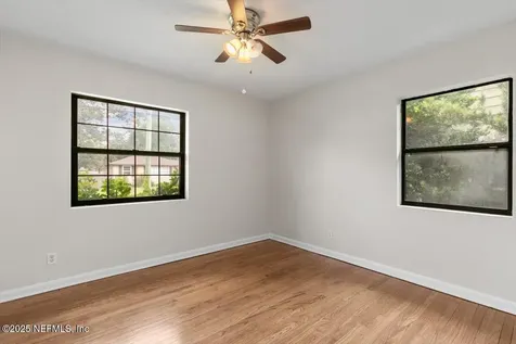 4356 Demedici Avenue Jacksonville FL 32210