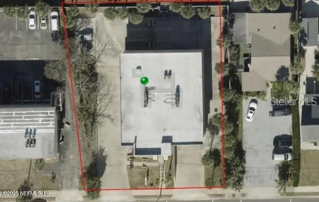 433 Silver Beach Avenue Daytona Beach FL 32118
