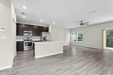 1651 Pottsburg Point Drive Jacksonville FL 32207