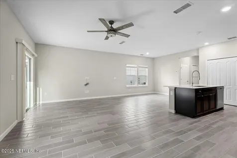 1651 Pottsburg Point Drive Jacksonville FL 32207