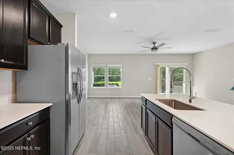 1651 Pottsburg Point Drive Jacksonville FL 32207