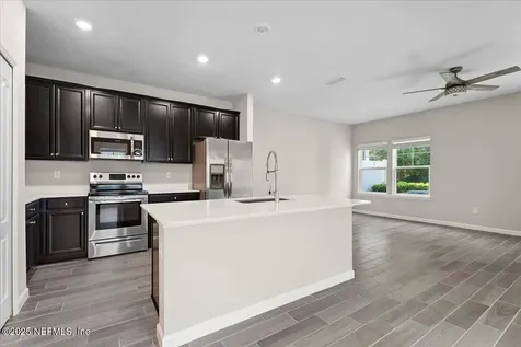 1651 Pottsburg Point Drive Jacksonville FL 32207