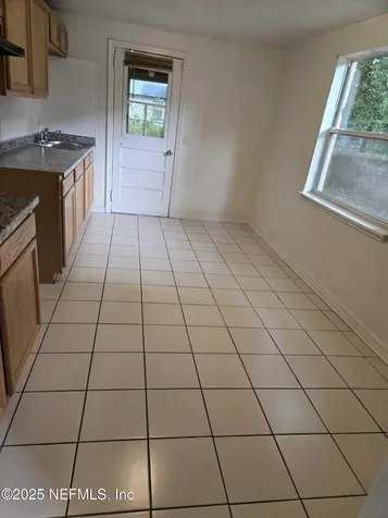 9156 4th Avenue Jacksonville FL 32208