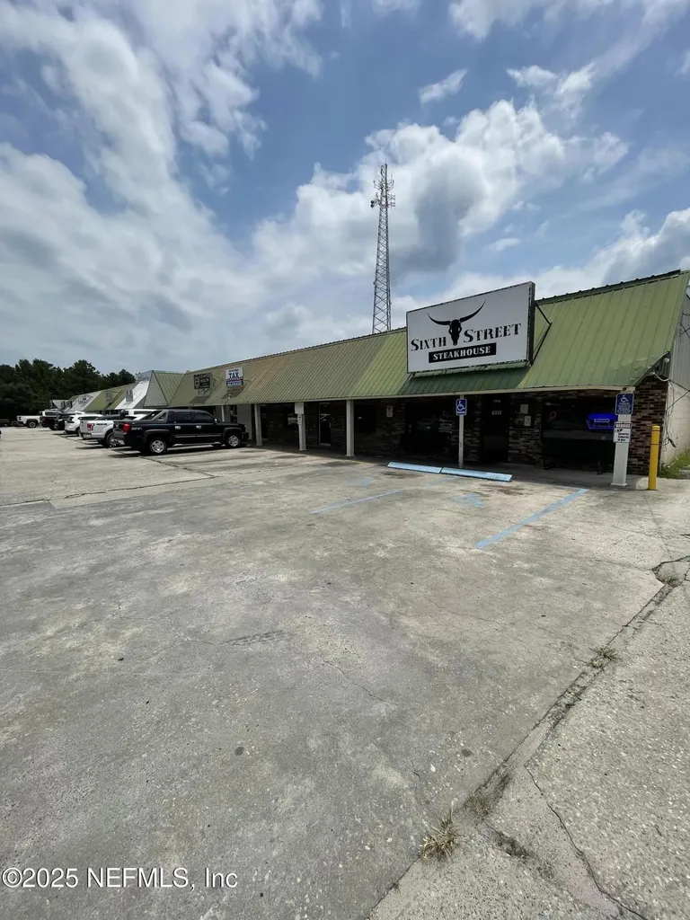 1195 Sixth Street Macclenny FL 32063